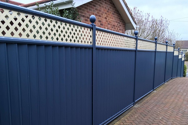 fencing painted